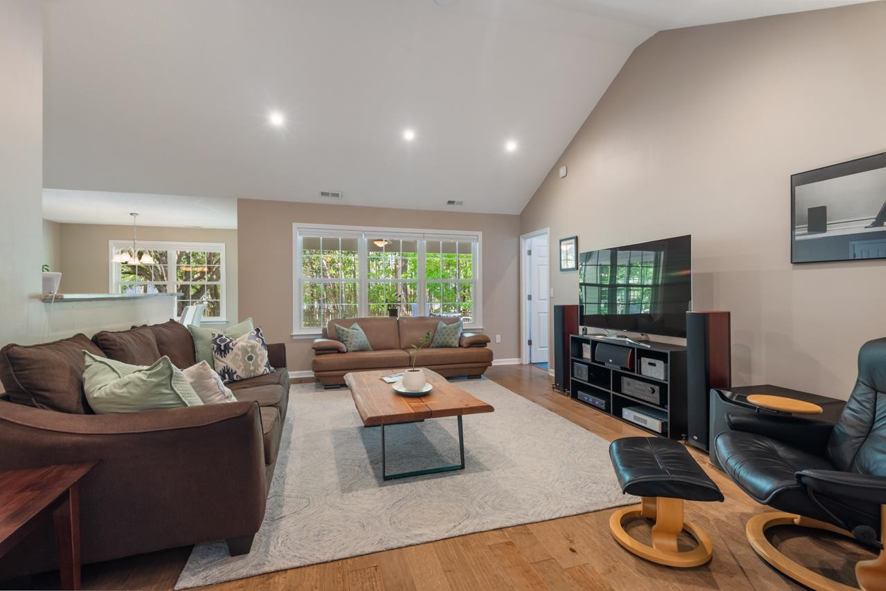 4808 Tapestry Terrace