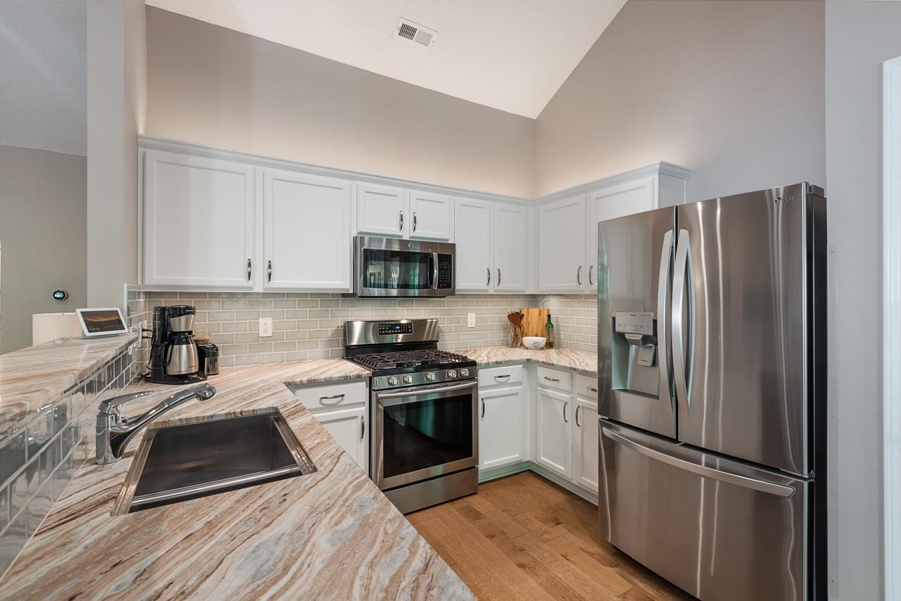 4808 Tapestry Terrace