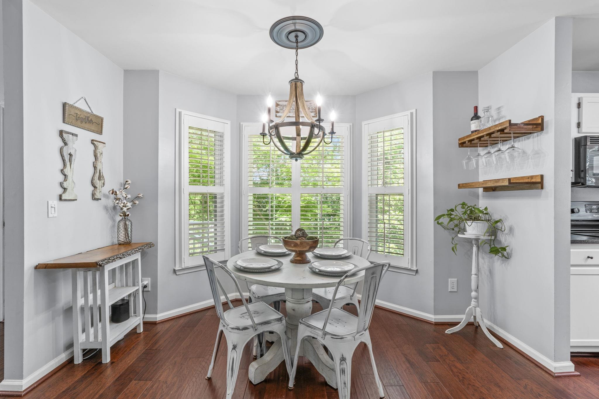 6073 Epping Forest Drive