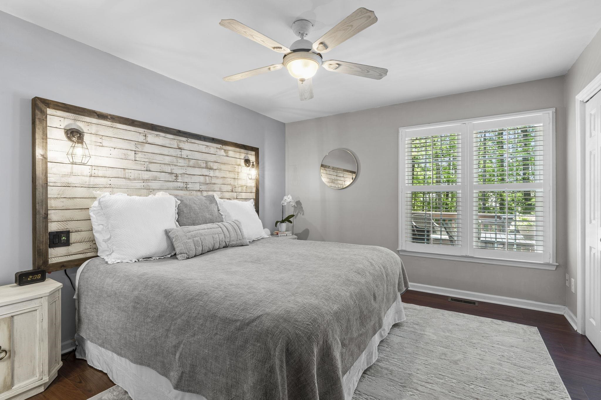 6073 Epping Forest Drive