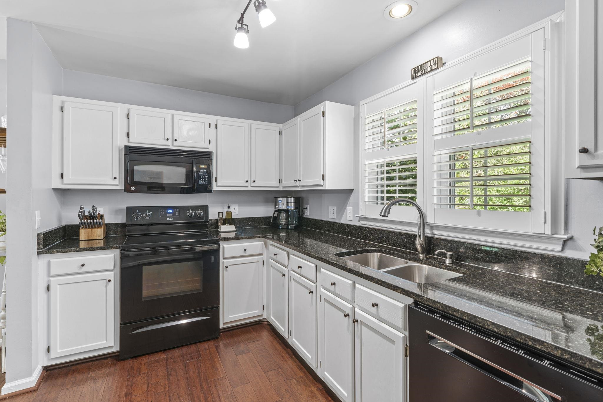 6073 Epping Forest Drive