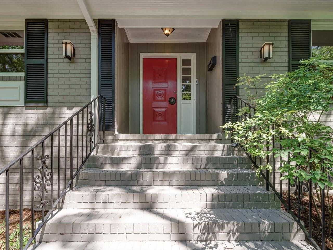 1608 Ward Street