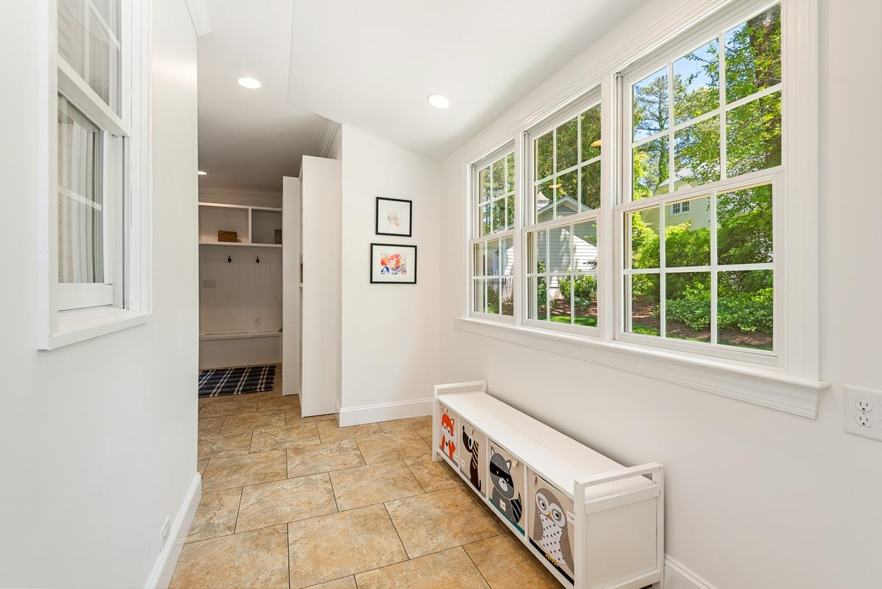5 Kimberly Drive