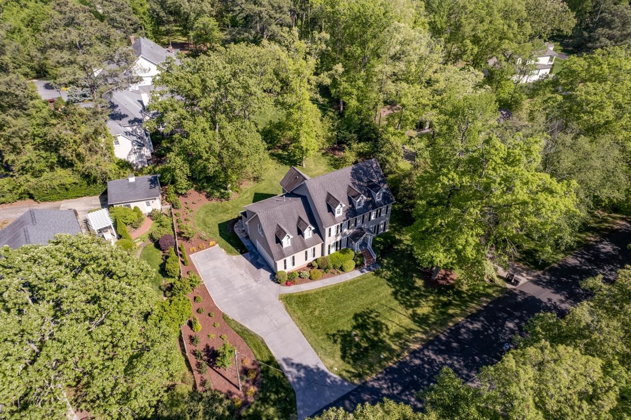 5 Kimberly Drive