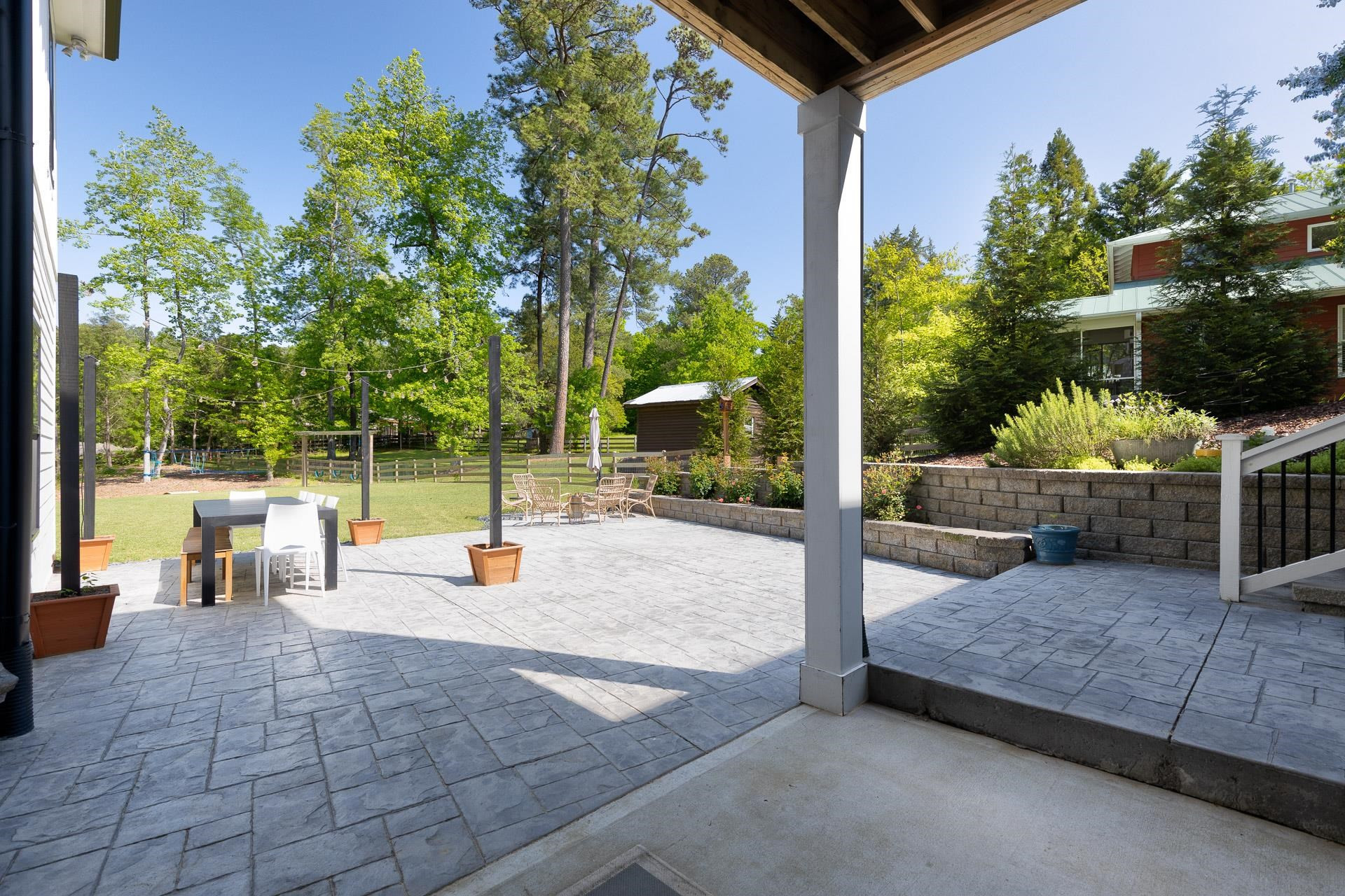 3106 Ridge Road