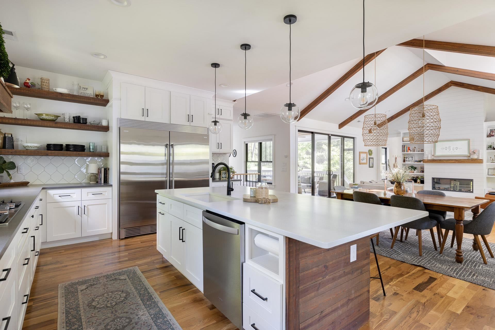 3106 Ridge Road