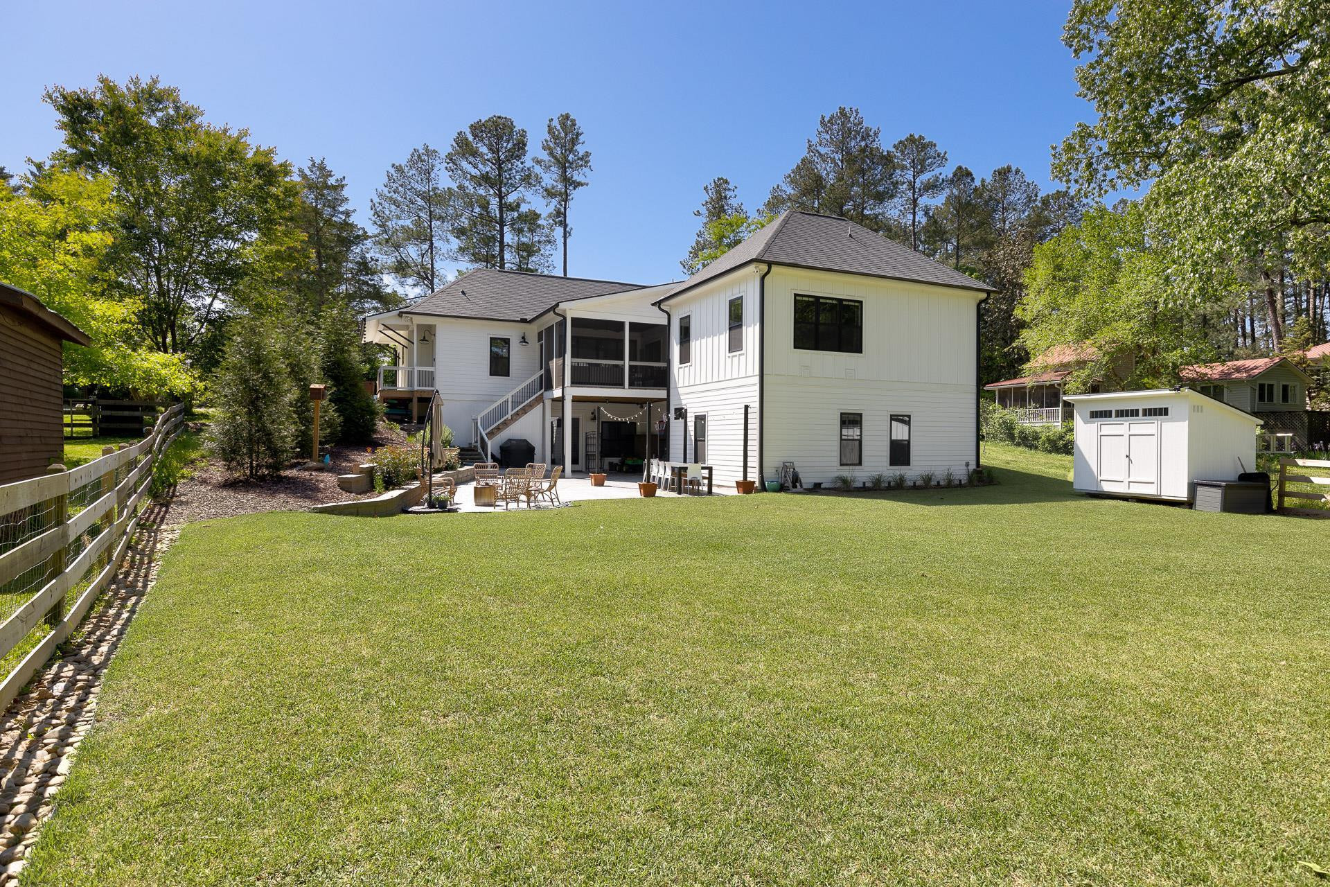 3106 Ridge Road