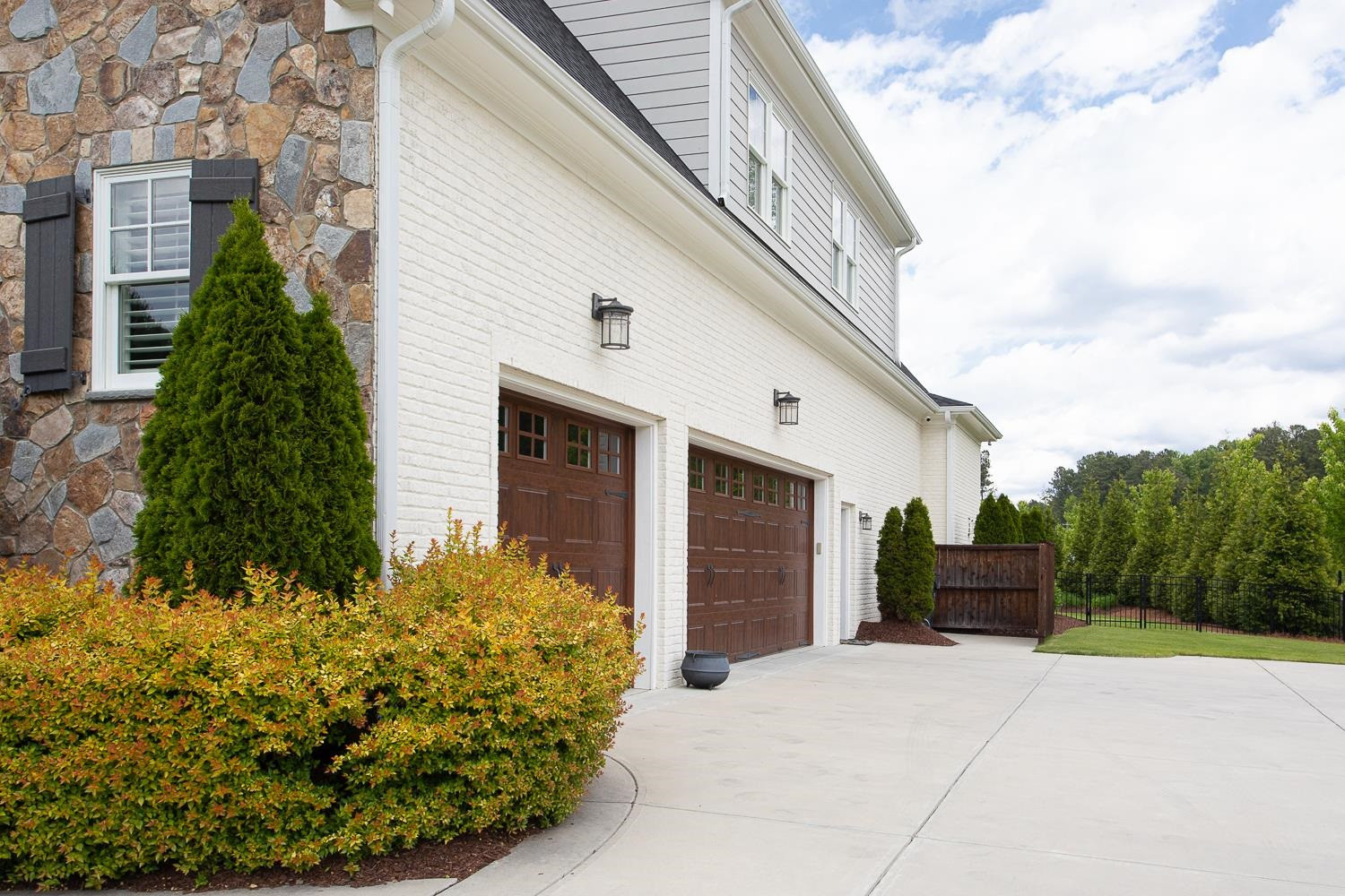 102 Edward Booth Lane