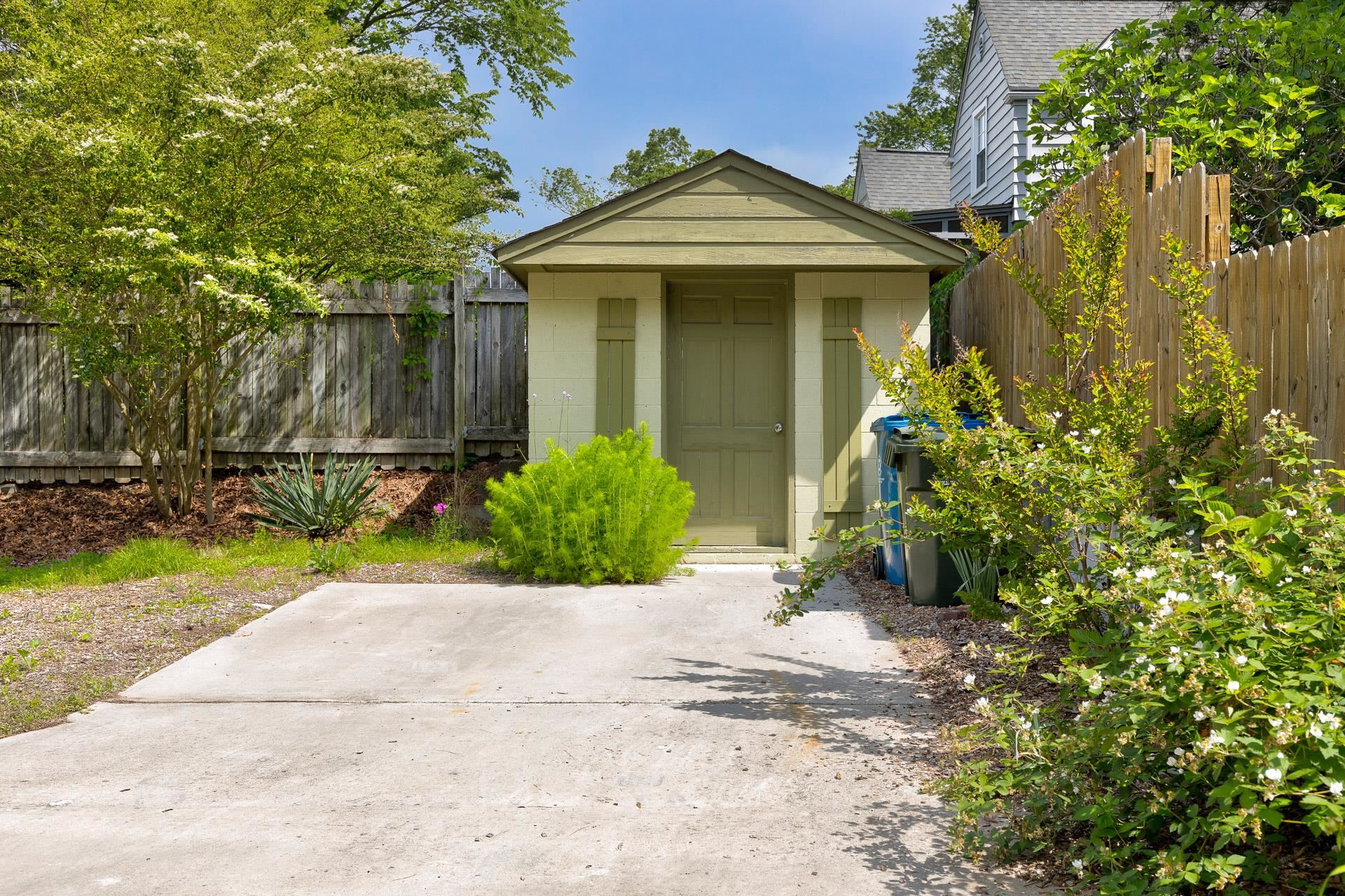 2306 University Drive