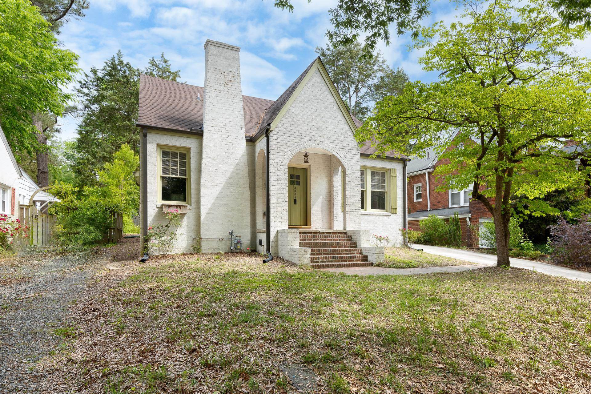 2306 University Drive