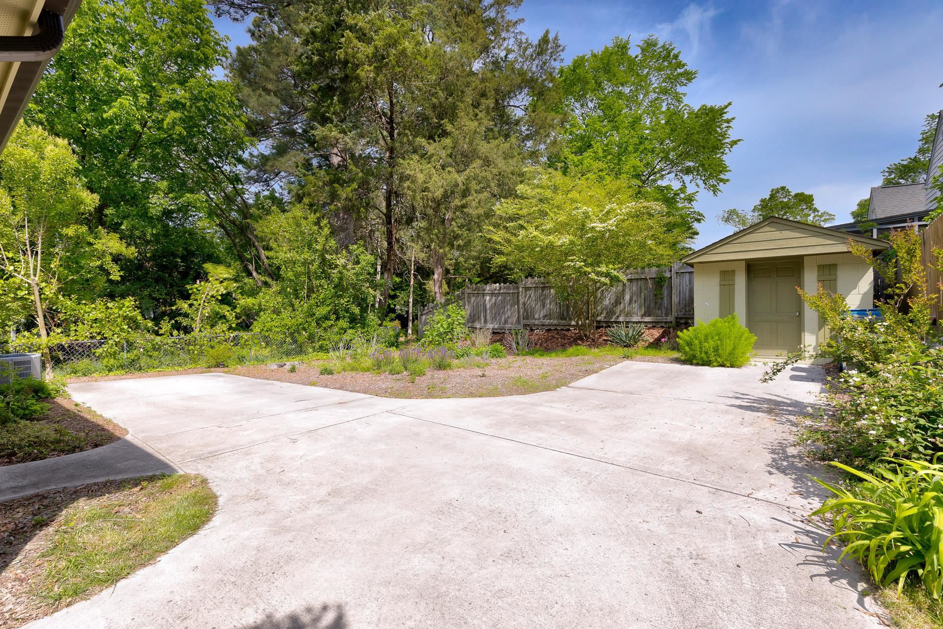 2306 University Drive