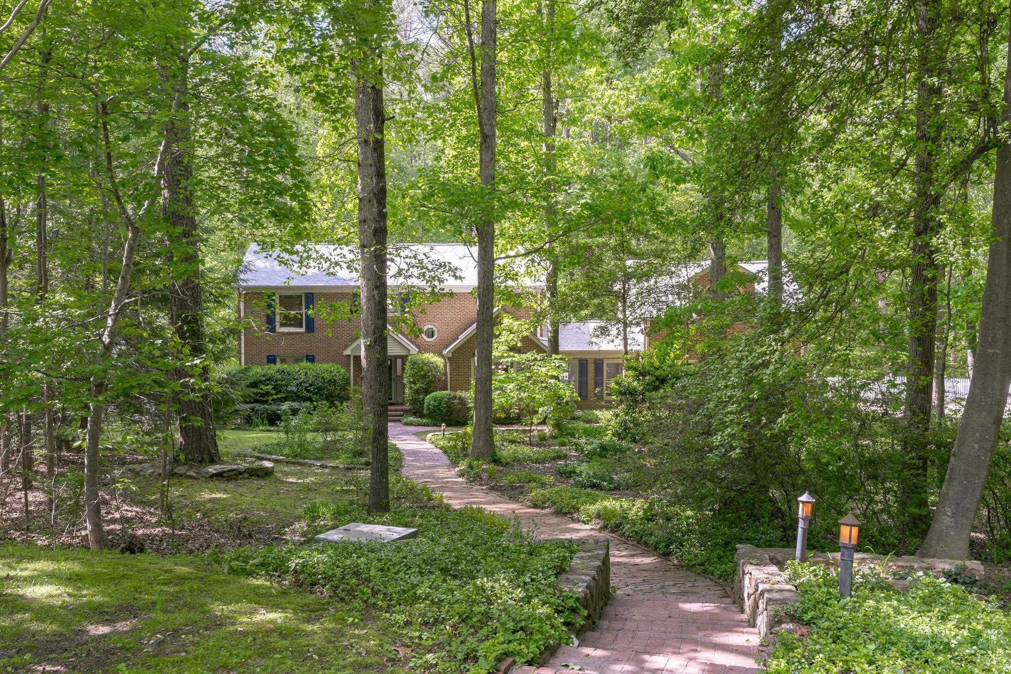 123 Mel Oaks Drive