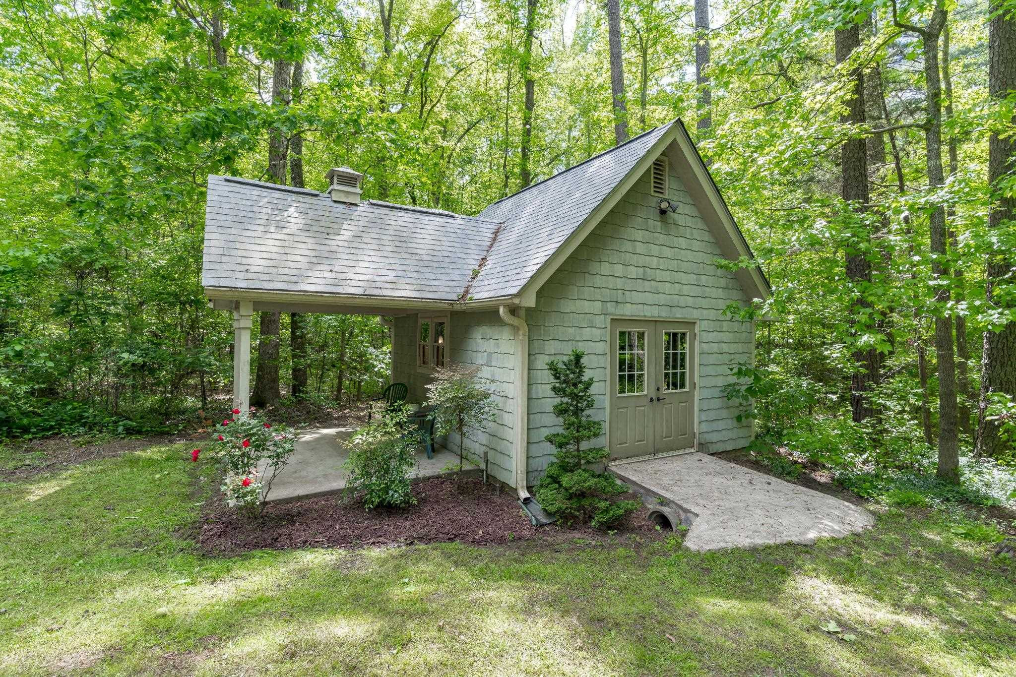123 Mel Oaks Drive
