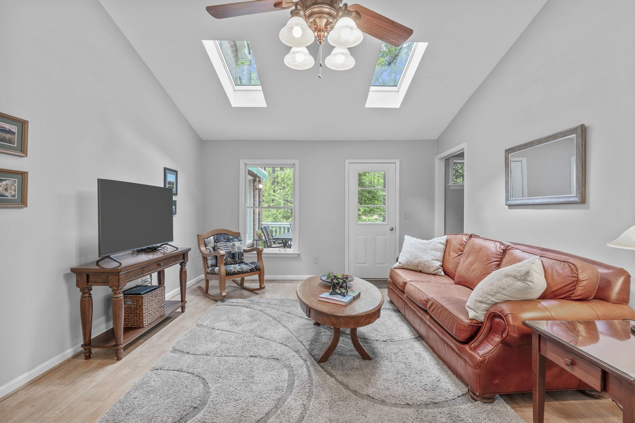 123 Mel Oaks Drive