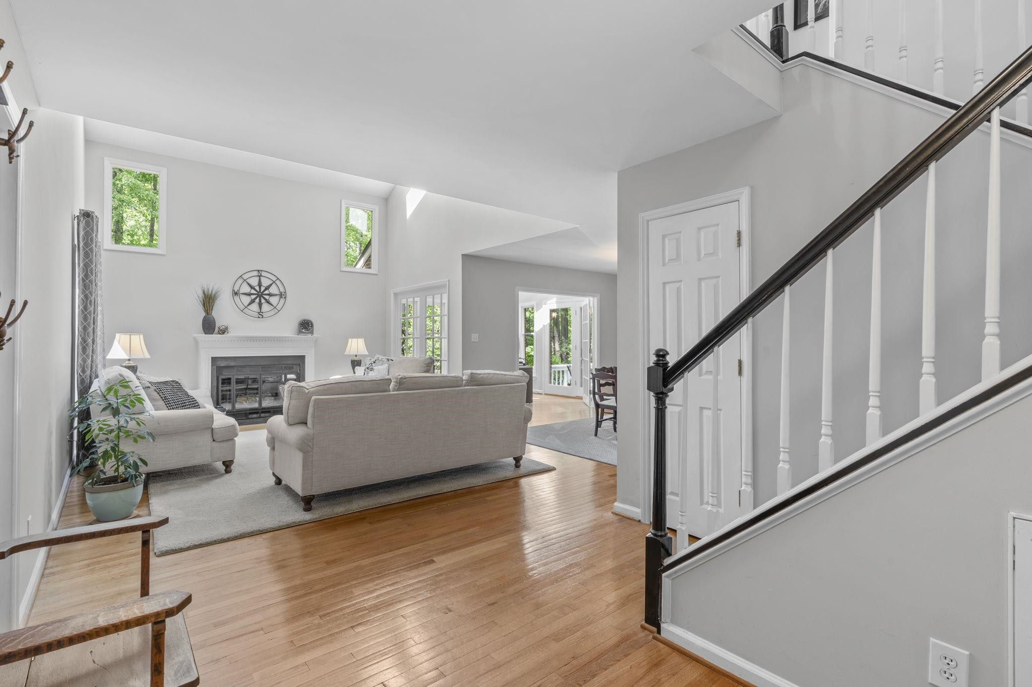 123 Mel Oaks Drive