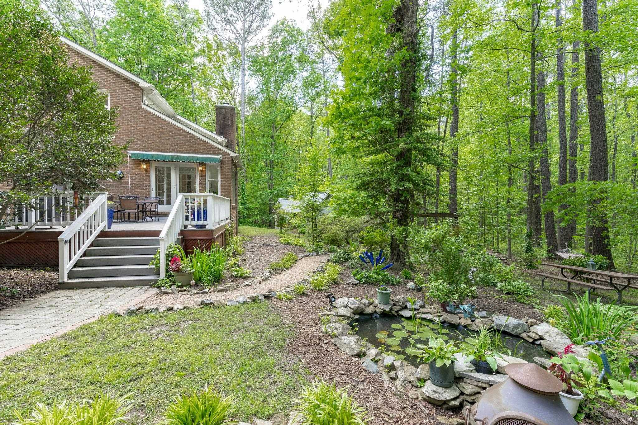 123 Mel Oaks Drive