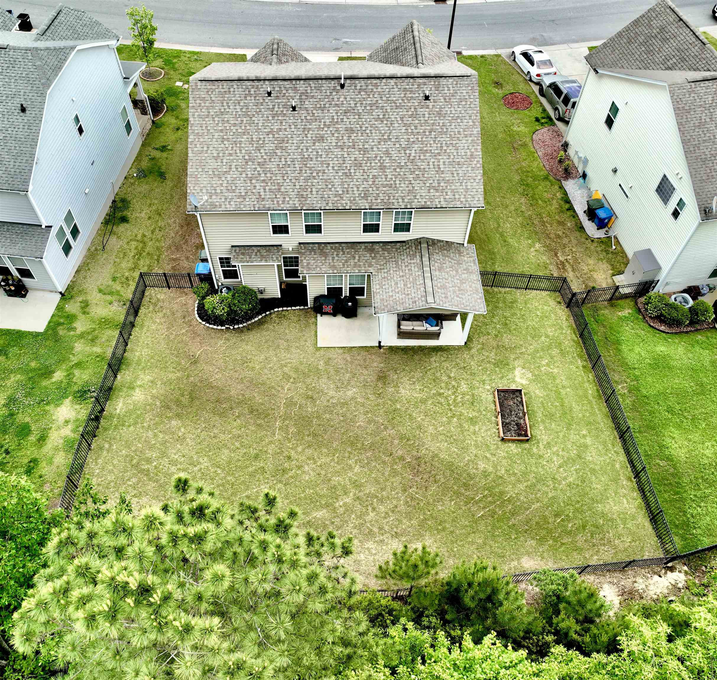 2504 Magnolia Tree Lane