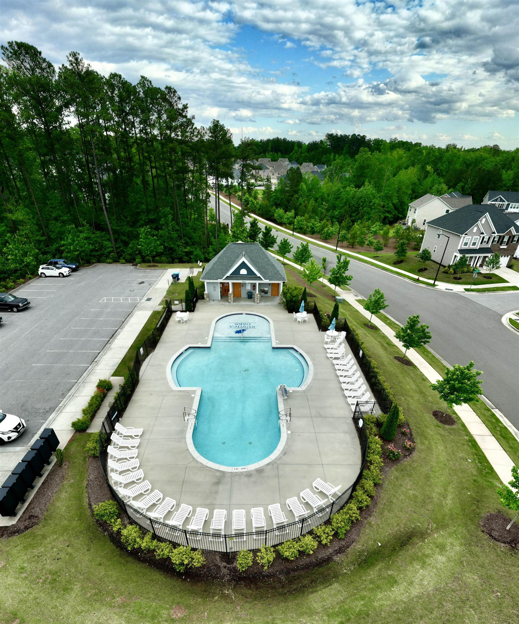 2504 Magnolia Tree Lane