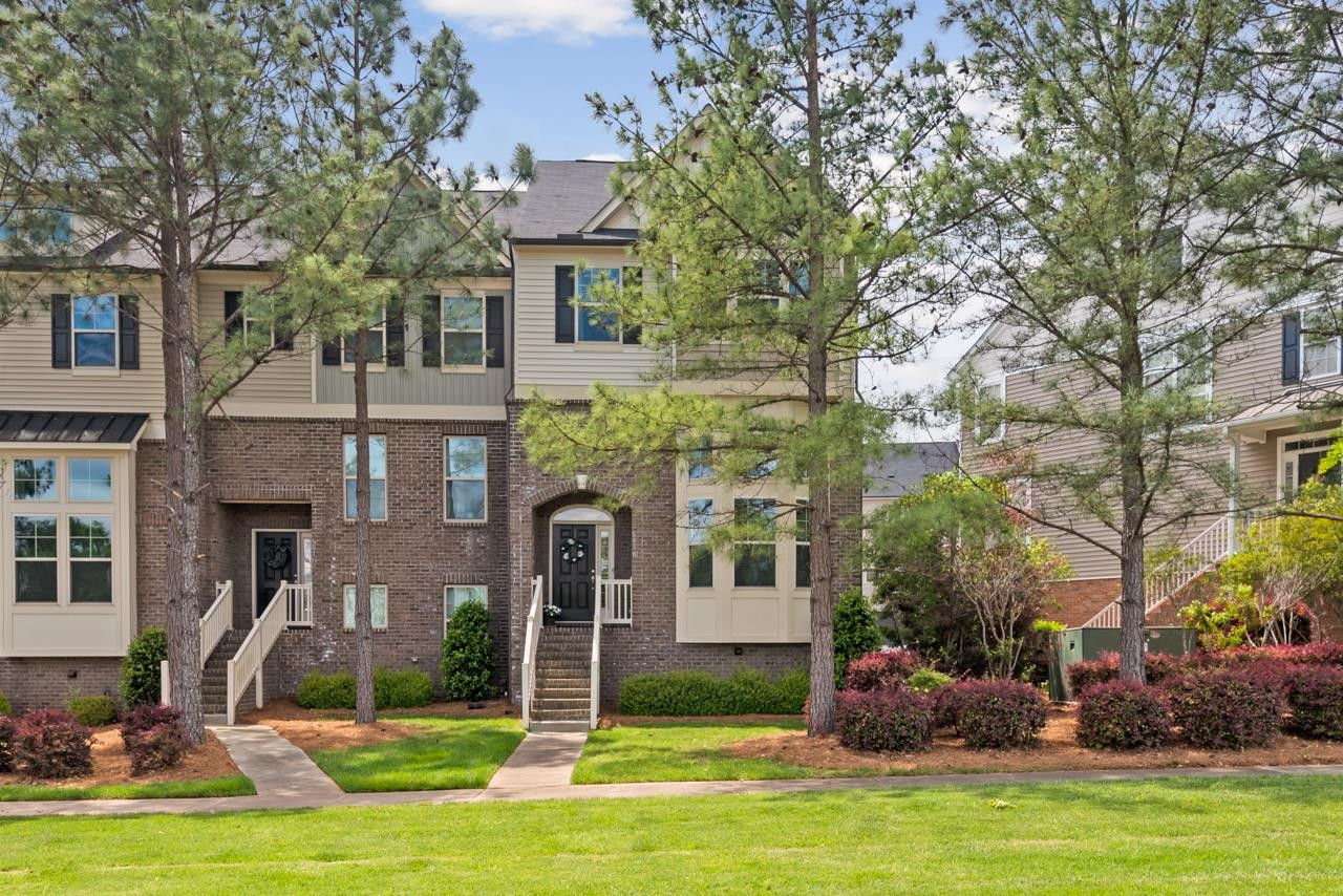 601 Mallory Lane # 10