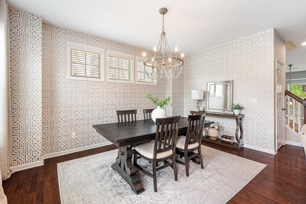 601 Mallory Lane # 10