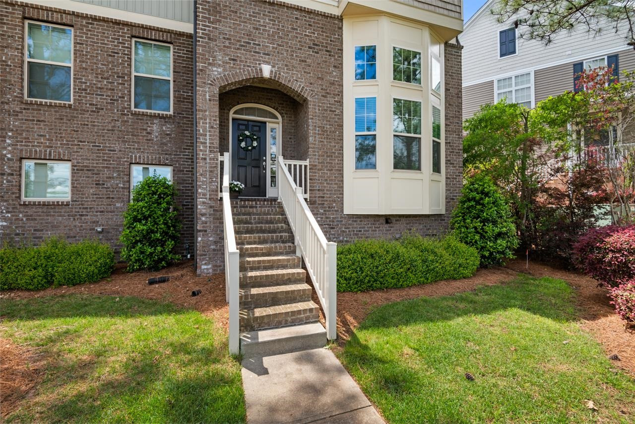 601 Mallory Lane # 10