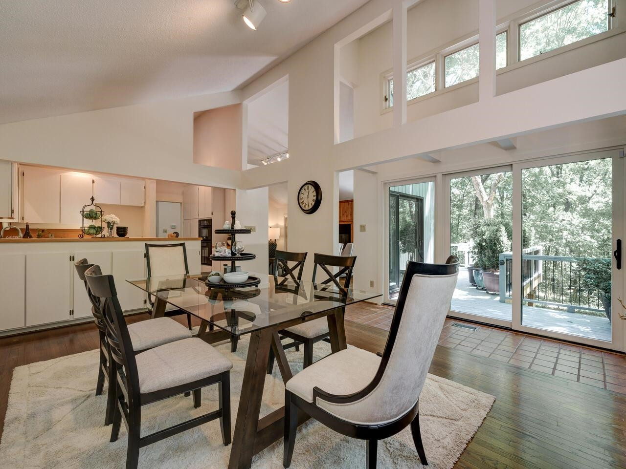 1521 Arboretum Drive