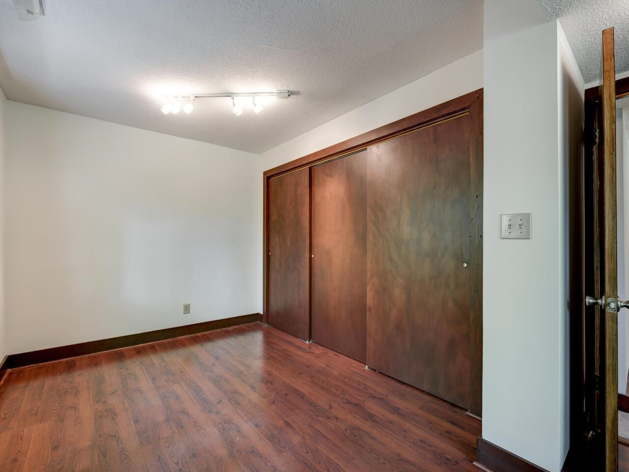 1521 Arboretum Drive