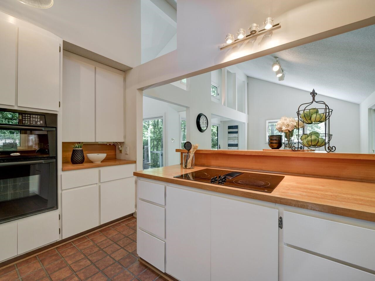 1521 Arboretum Drive