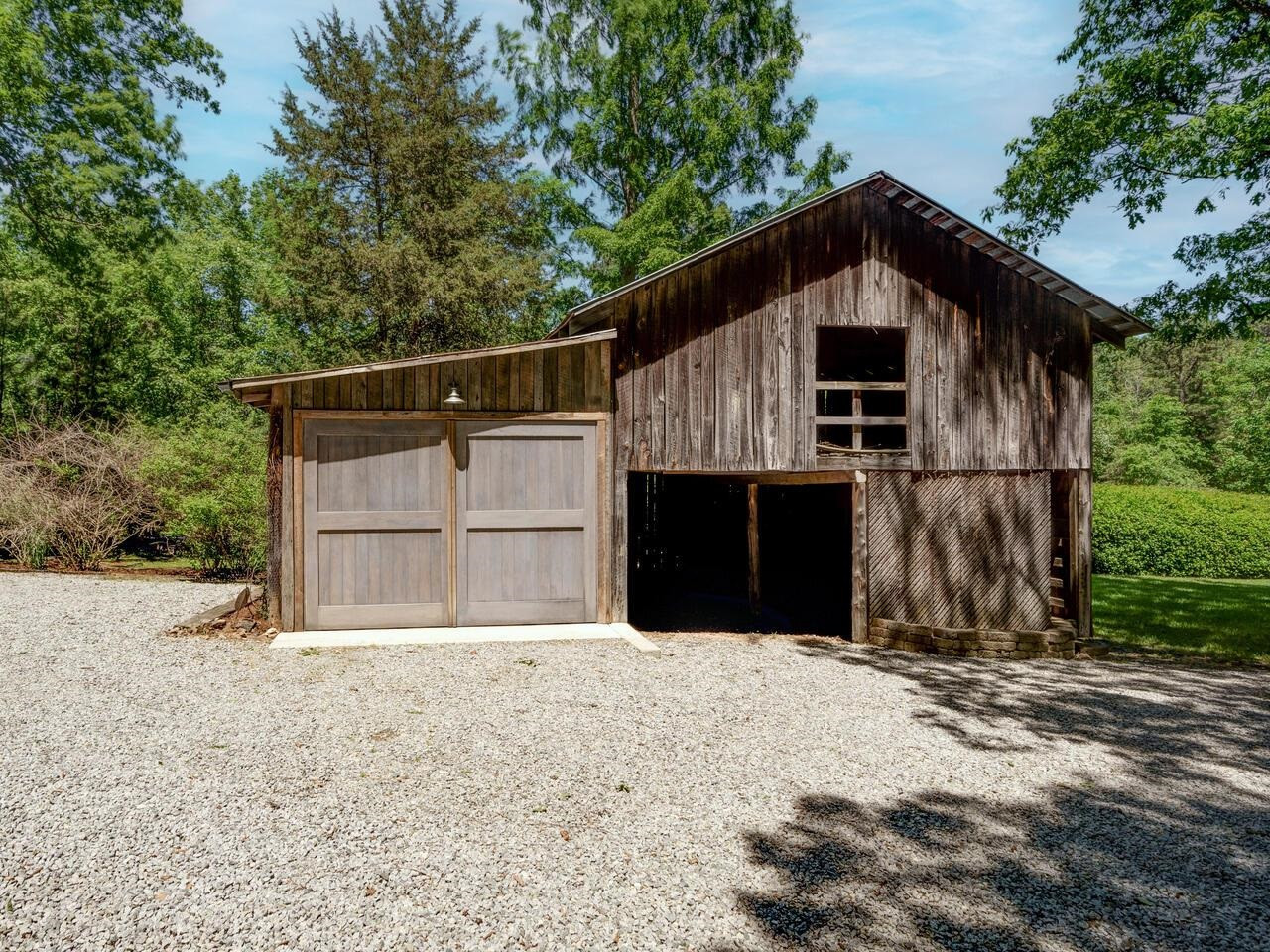 1521 Arboretum Drive
