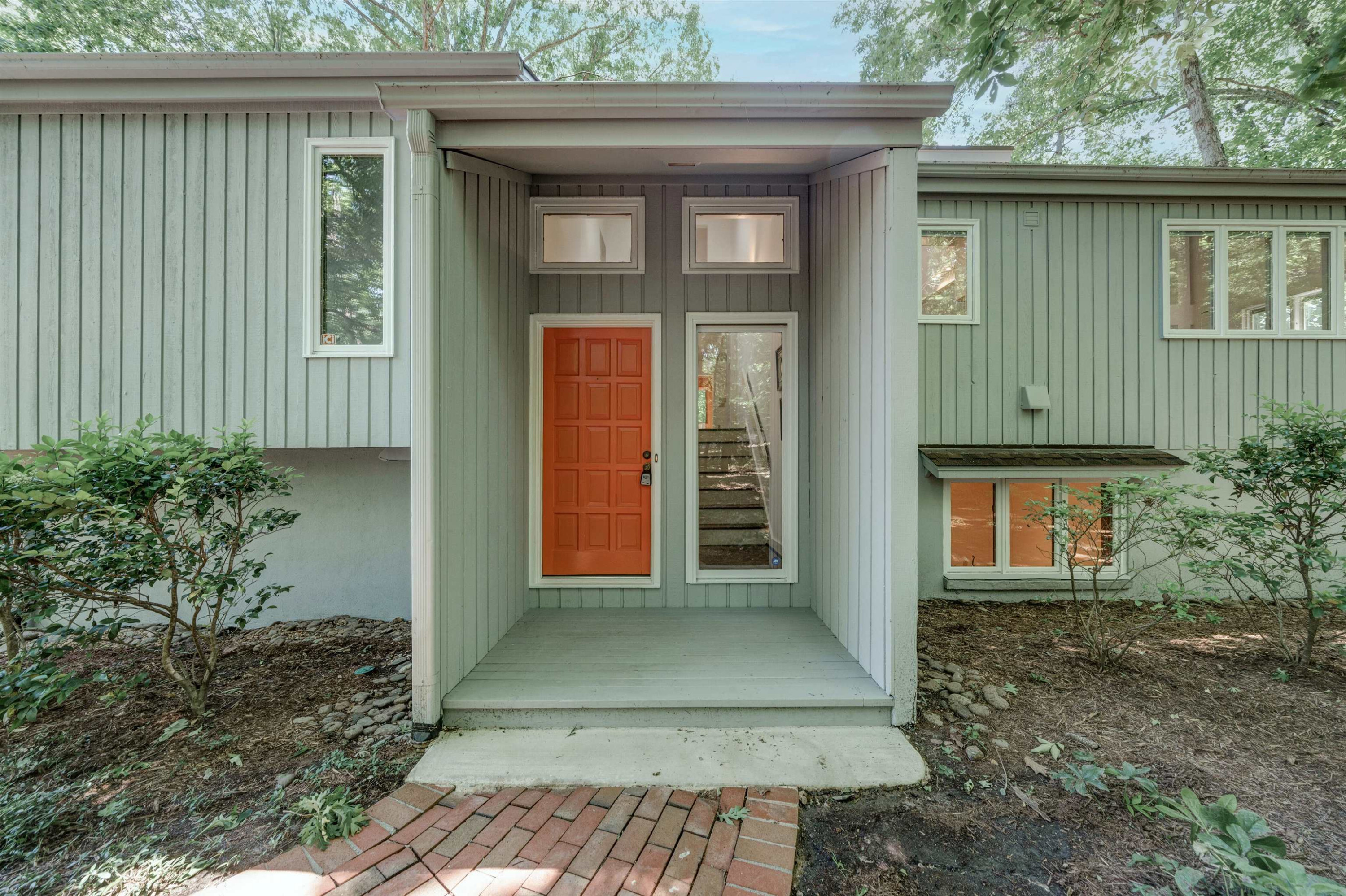1521 Arboretum Drive