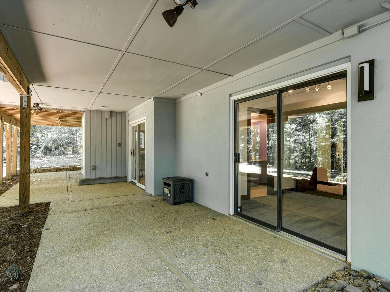 1521 Arboretum Drive