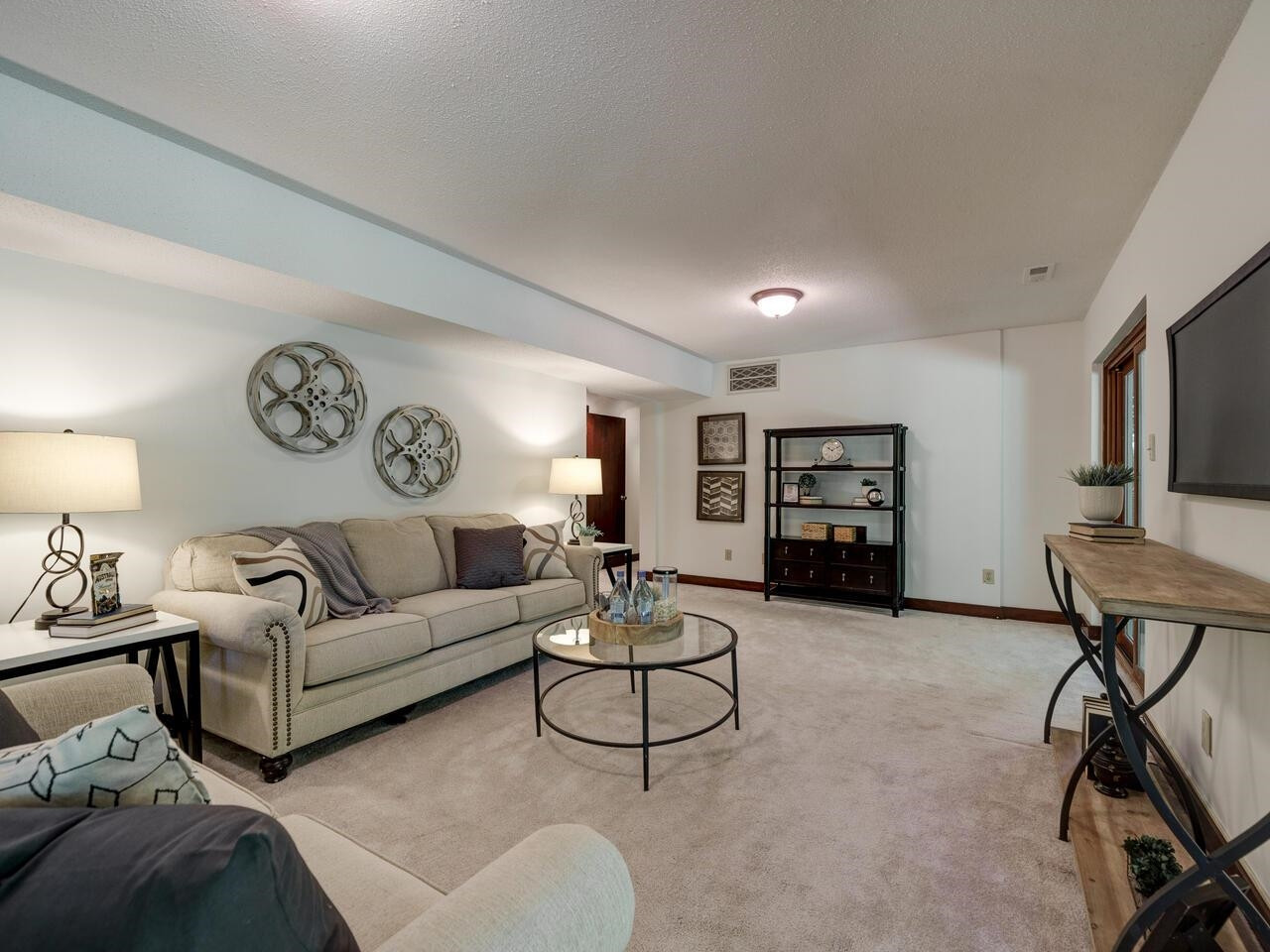 1521 Arboretum Drive