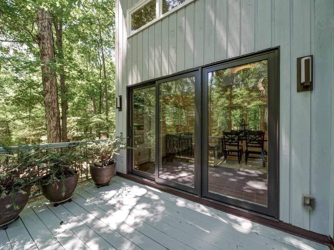 1521 Arboretum Drive