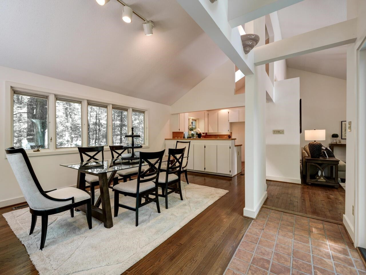 1521 Arboretum Drive