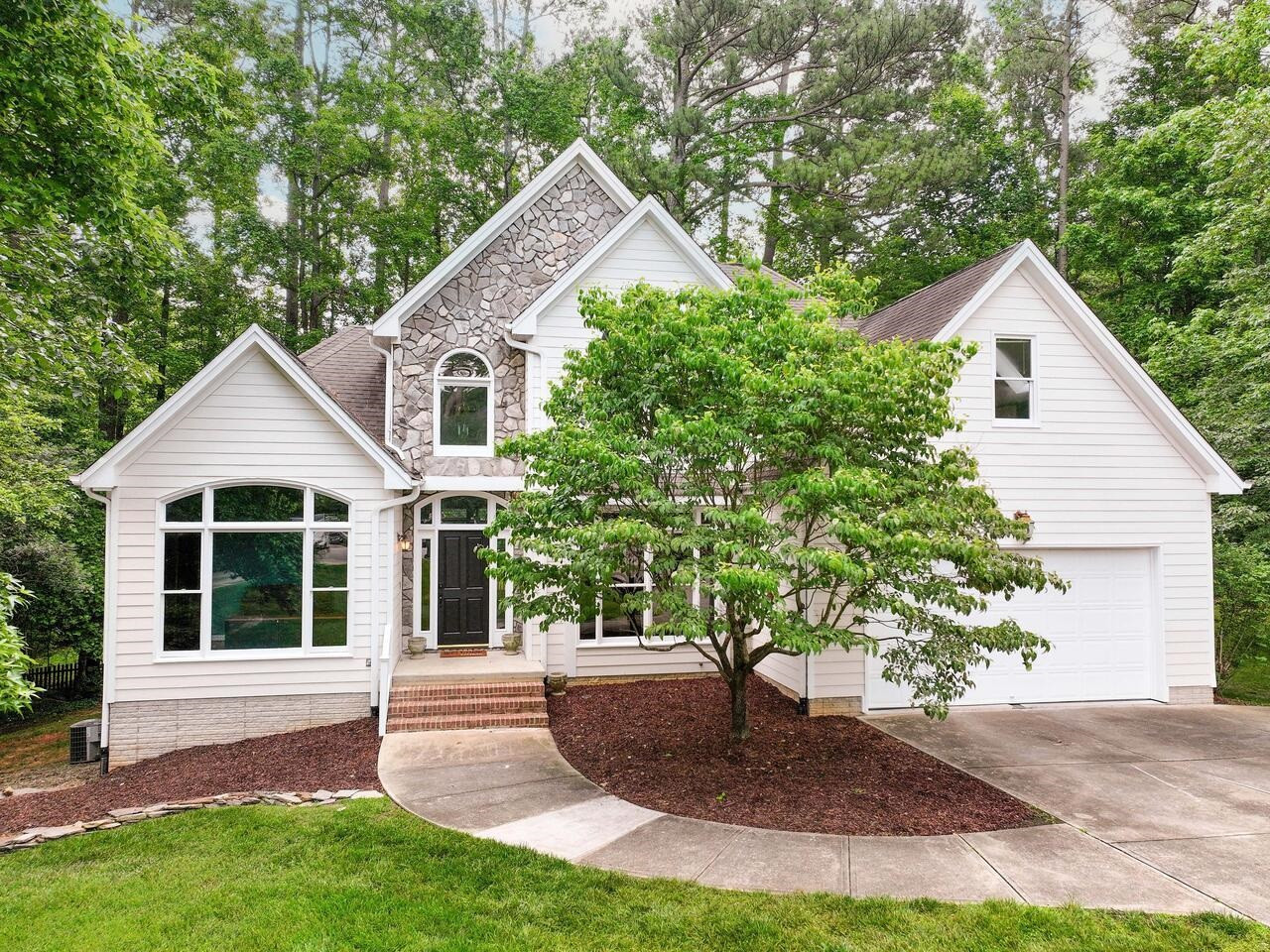 105 Breyman Court