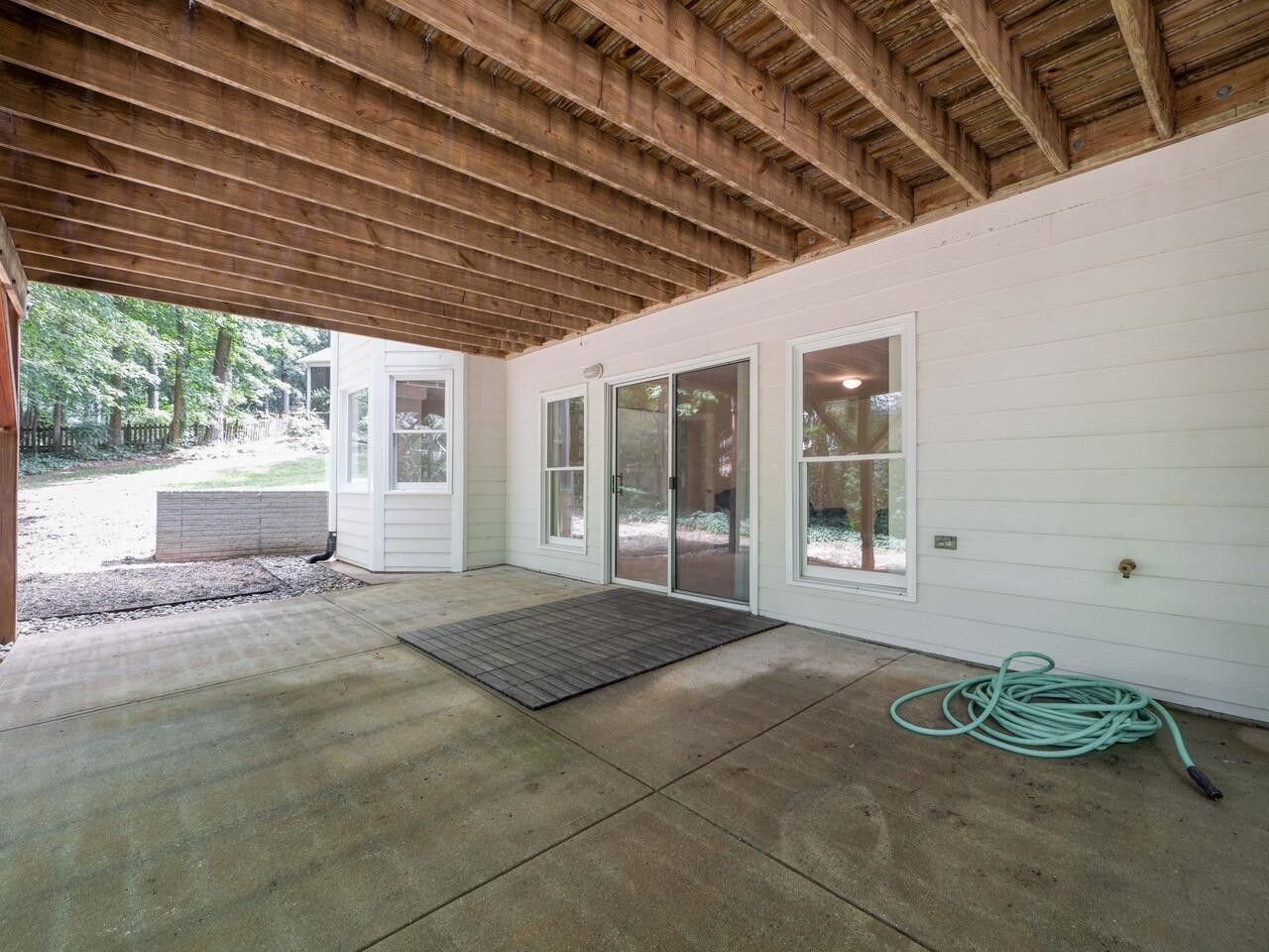 105 Breyman Court