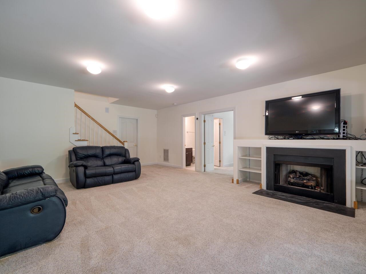 105 Breyman Court