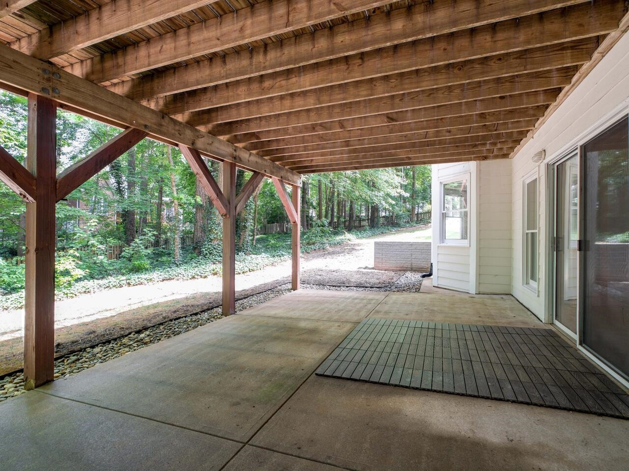105 Breyman Court