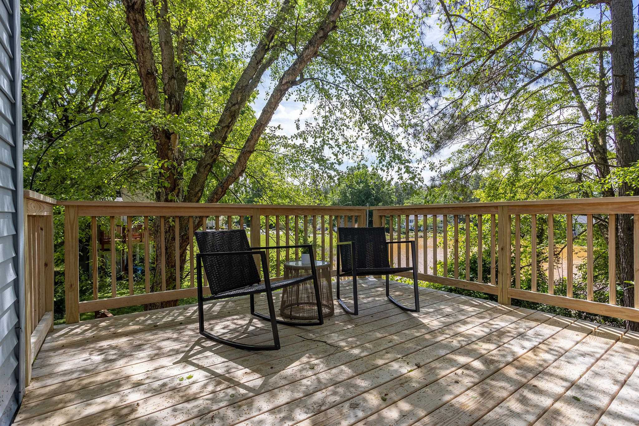 325 Wildberry Lane