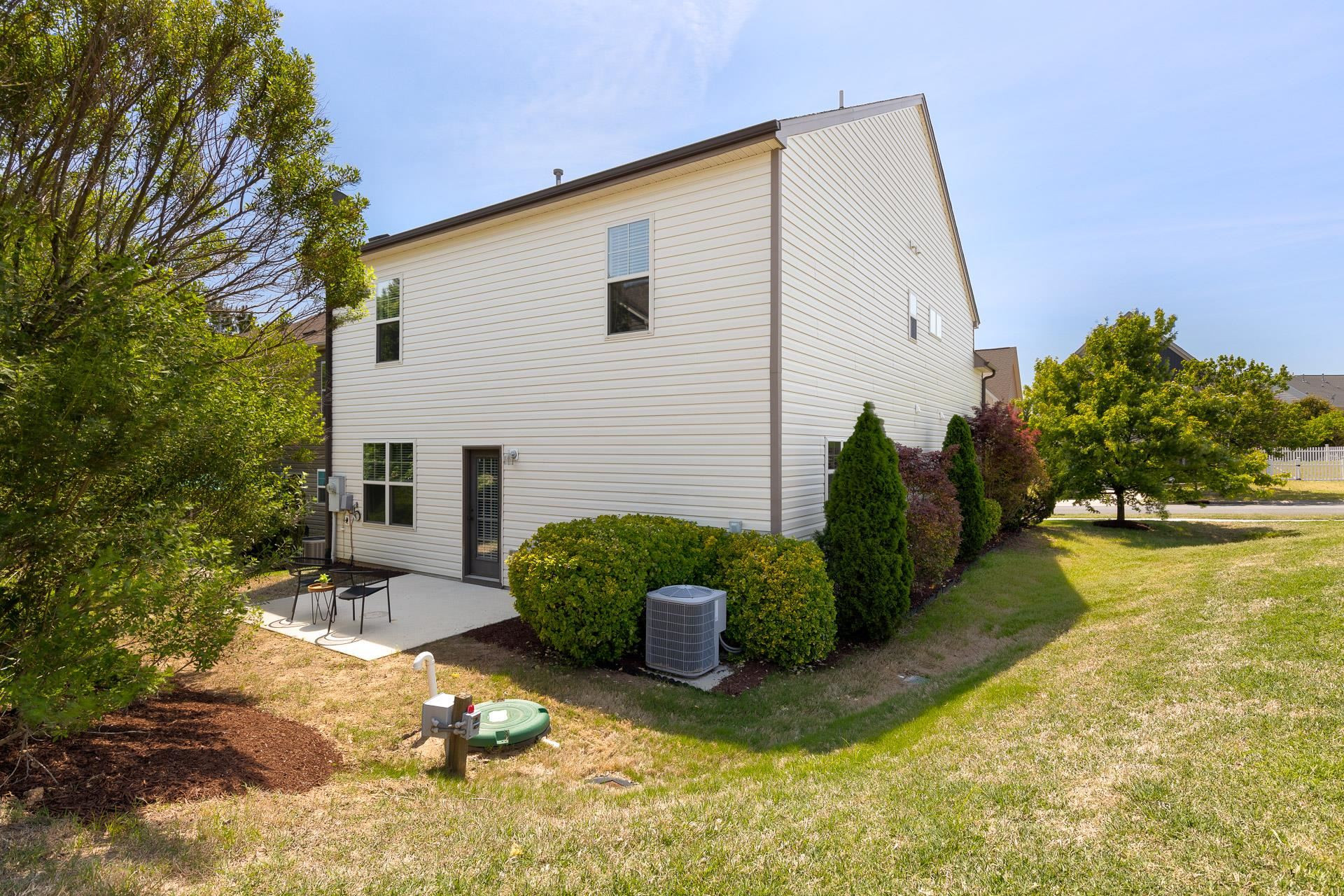 201 Roundhouse Lane