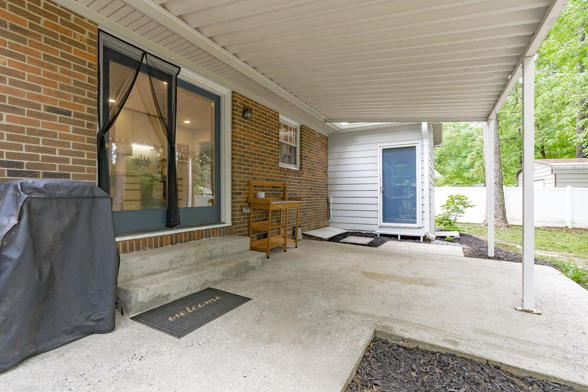 103 N Shetland Court