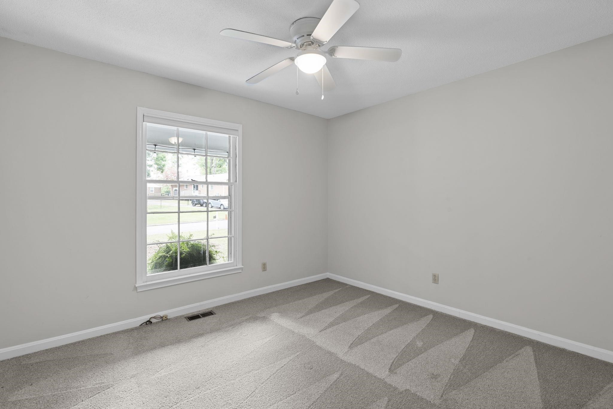 103 N Shetland Court