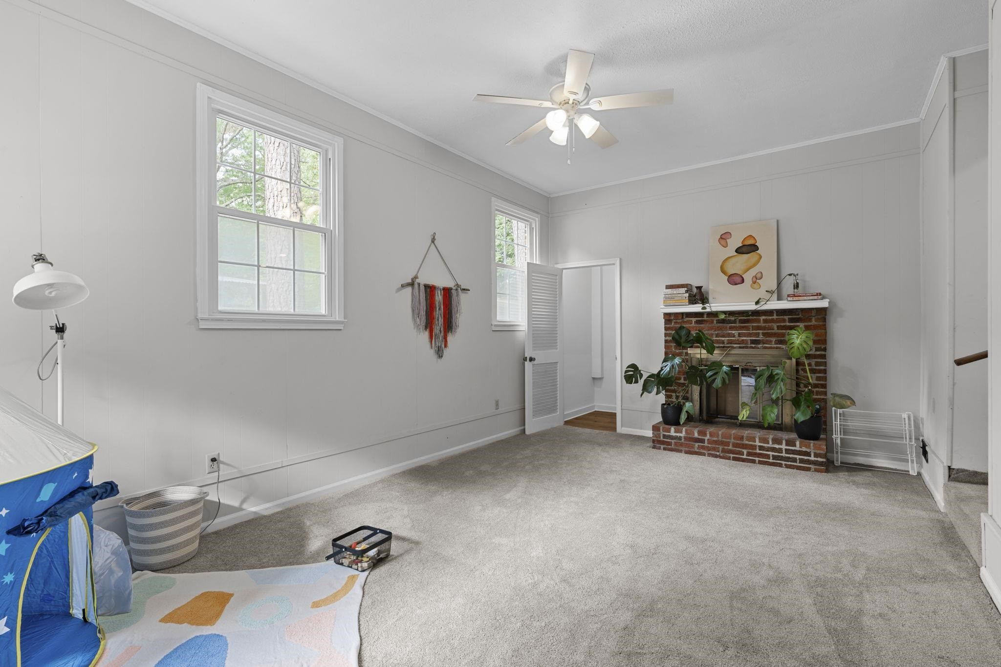 103 N Shetland Court