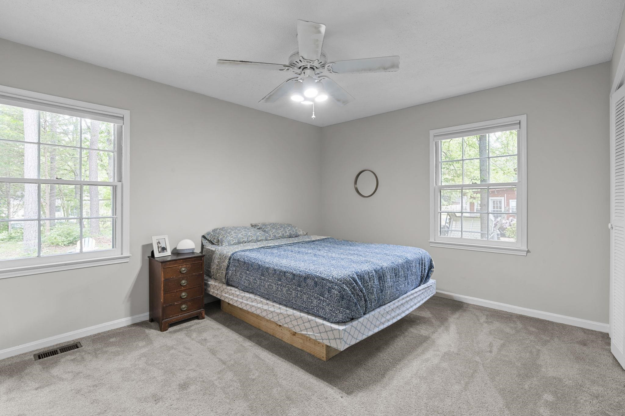 103 N Shetland Court