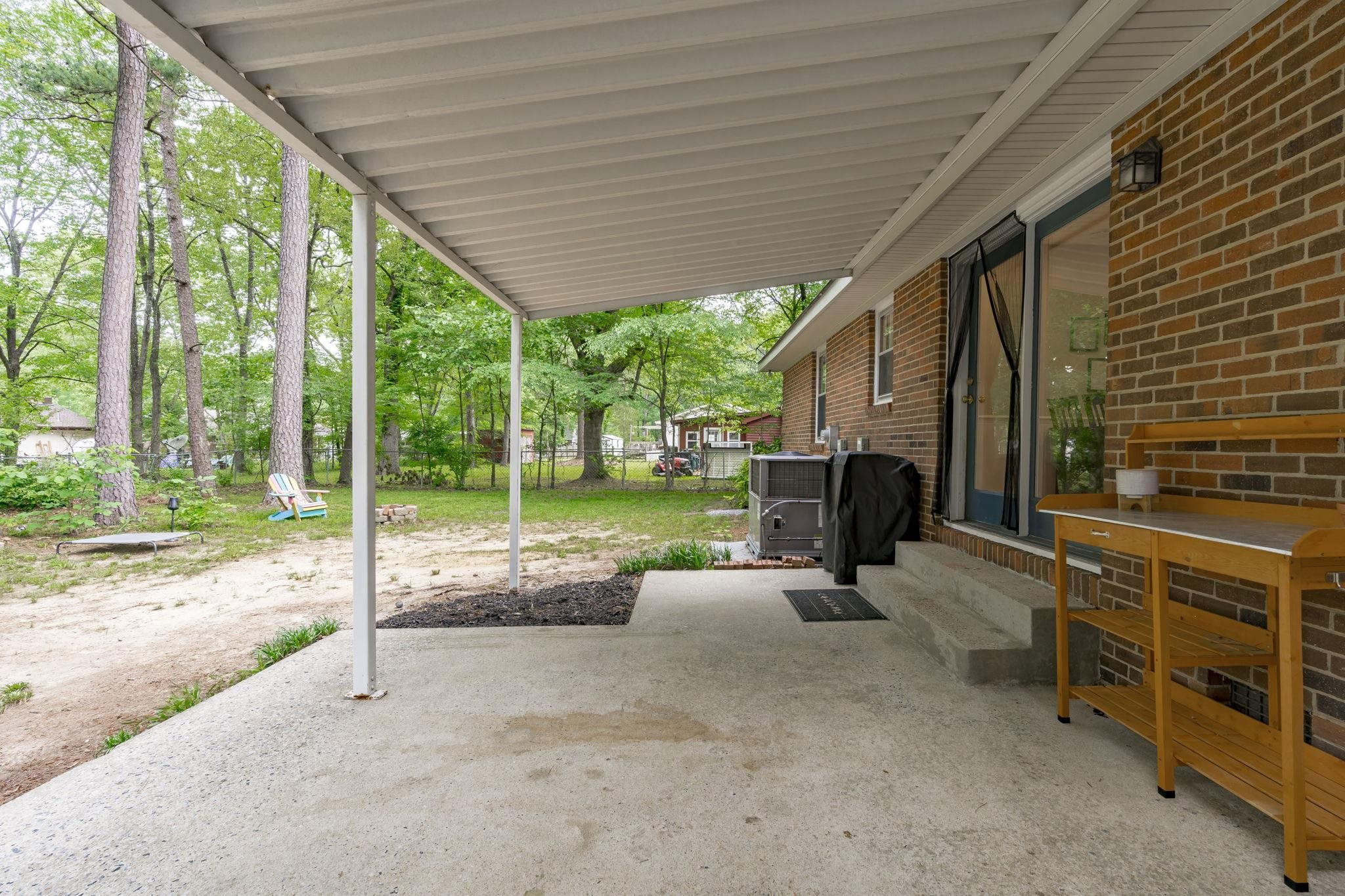 103 N Shetland Court