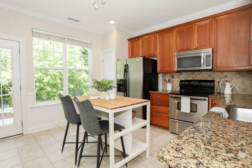 5140 Green Knight Court