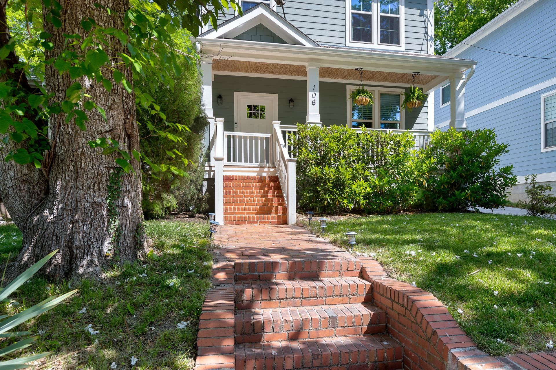106 Chestnut Street