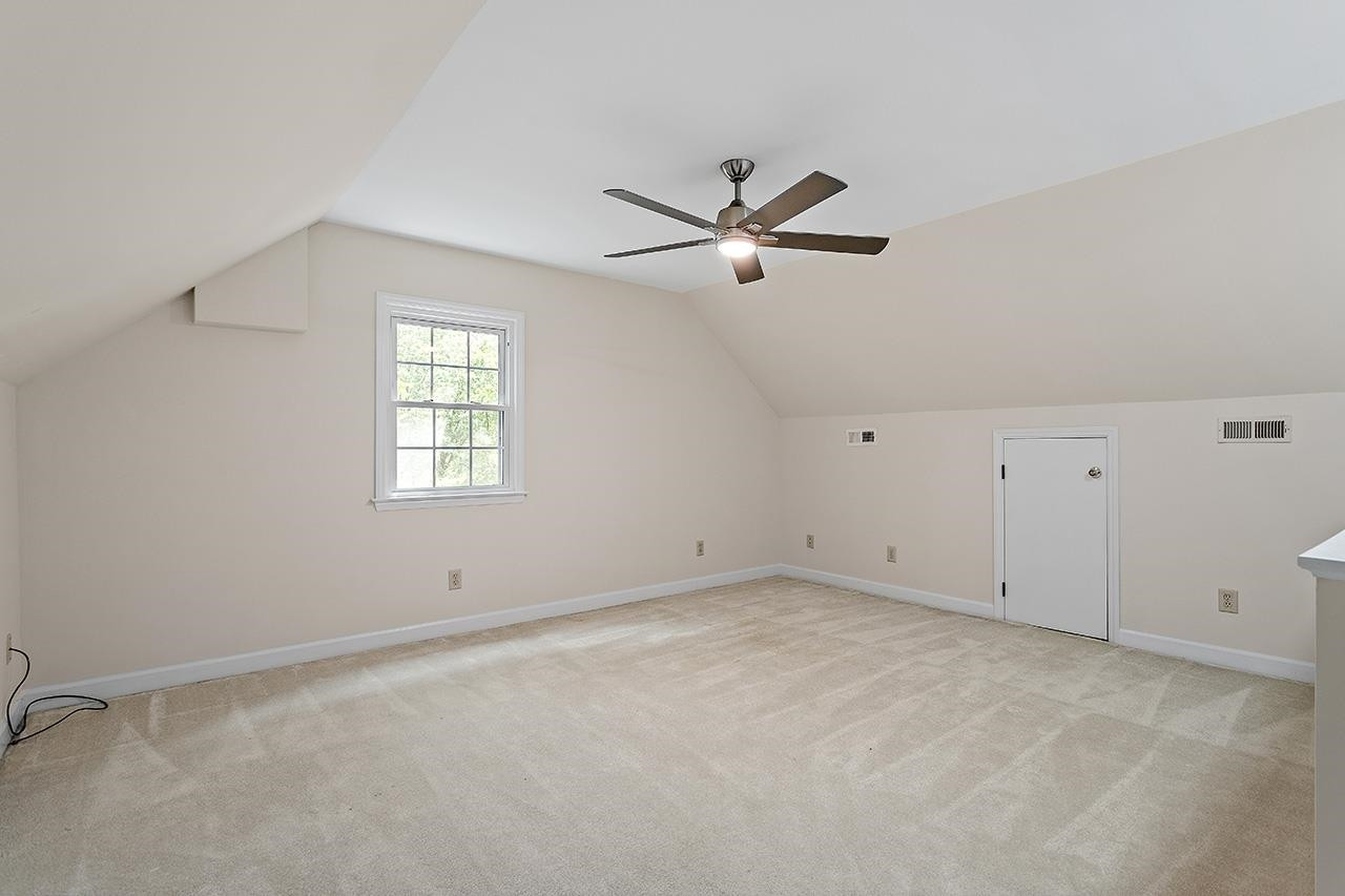 2067 Carriage Way
