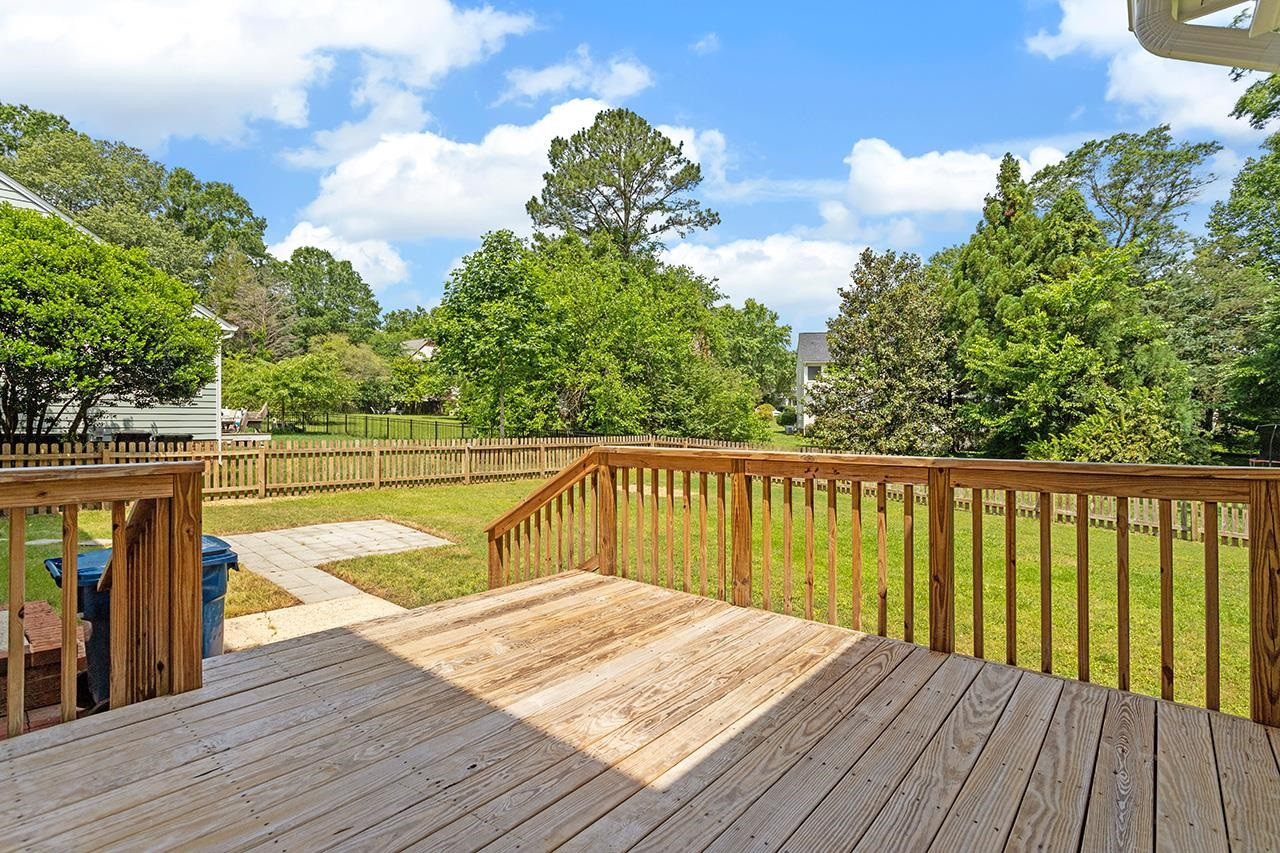 2067 Carriage Way