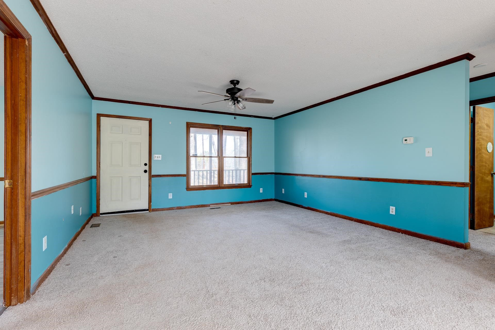 706 E Stagecoach Road